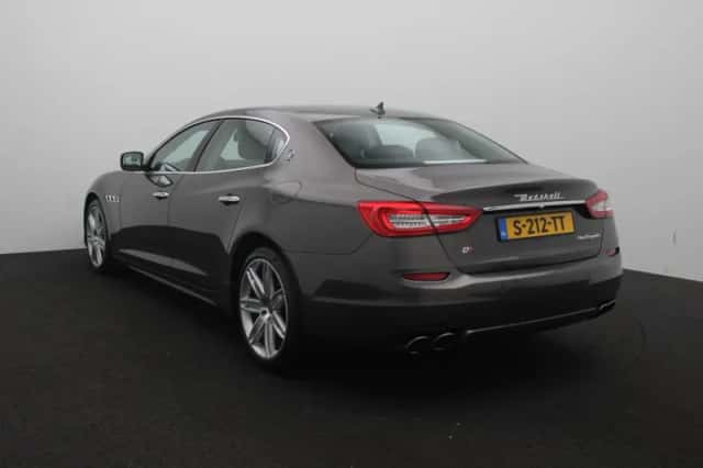 Maserati Quattroporte (2016) thumbnail 2