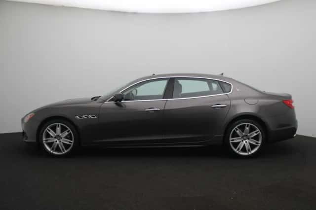 Maserati Quattroporte (2016) thumbnail 4