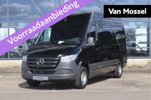 Mercedes-Benz Sprinter (2025) thumbnail 1