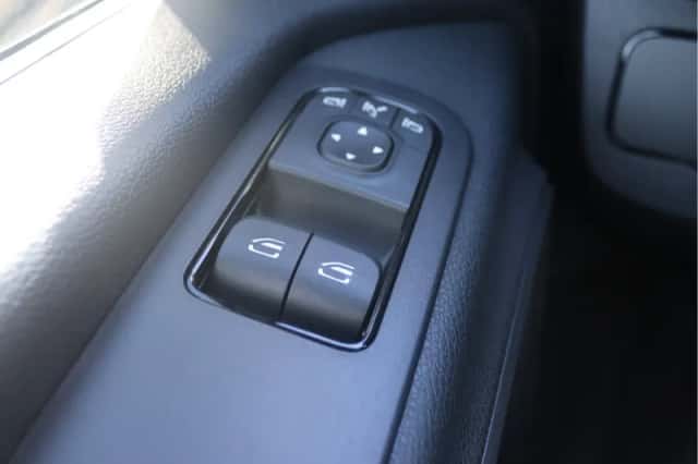 Mercedes-Benz Sprinter (2024) thumbnail 5