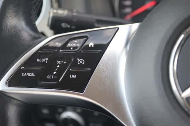 Mercedes-Benz Vito (2024) thumbnail 6