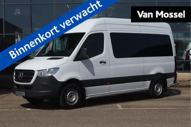 Mercedes-Benz Sprinter (2025) thumbnail 1
