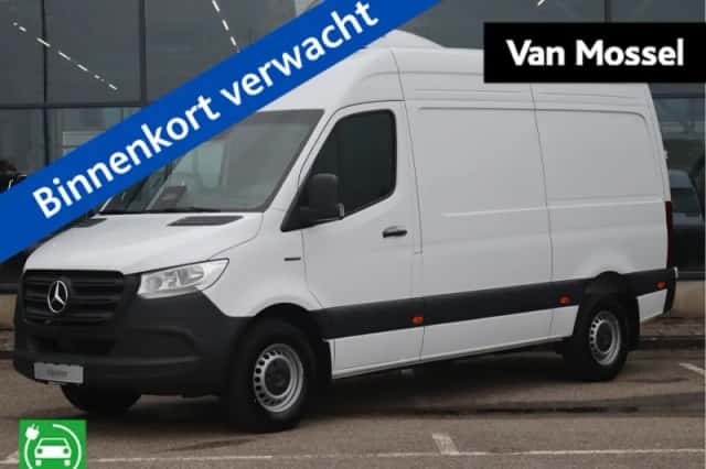 Mercedes-Benz eSprinter (2025) thumbnail 1