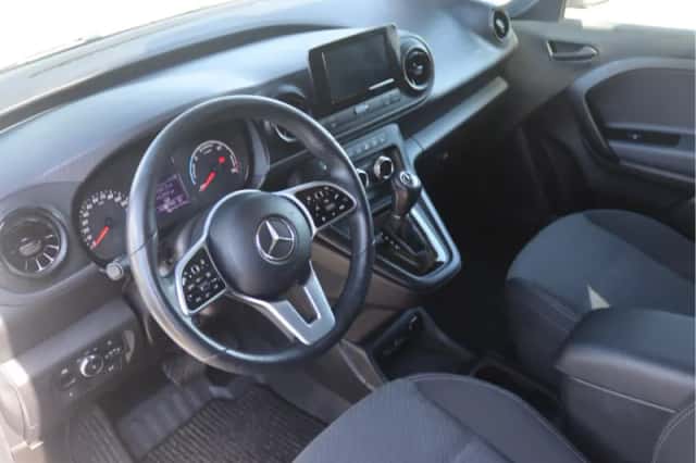 Mercedes-Benz eCitan (2023) thumbnail 4
