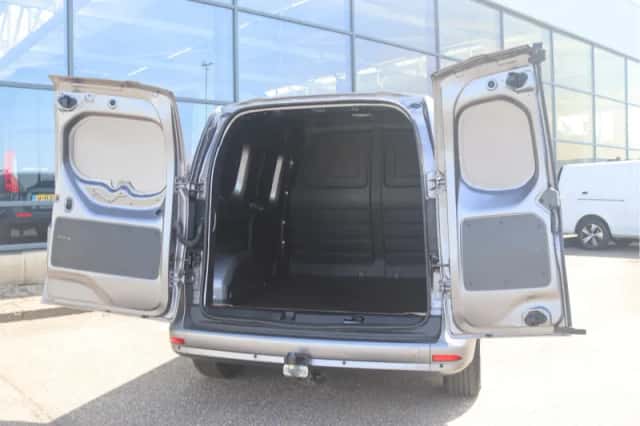 Mercedes-Benz Citan (2023) thumbnail 3