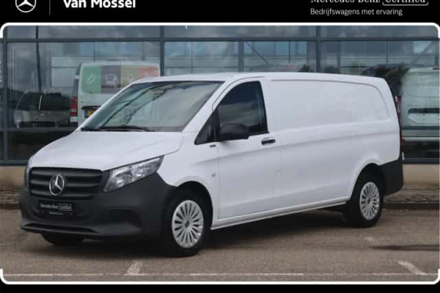 Mercedes-Benz Vito (2024) thumbnail 1