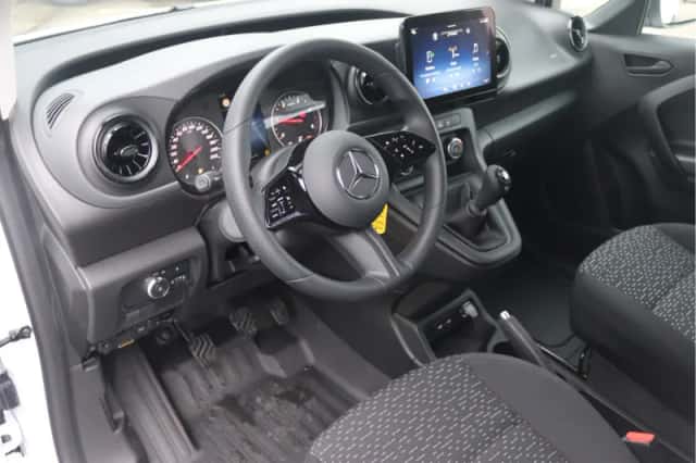 Mercedes-Benz Citan (2026) thumbnail 5