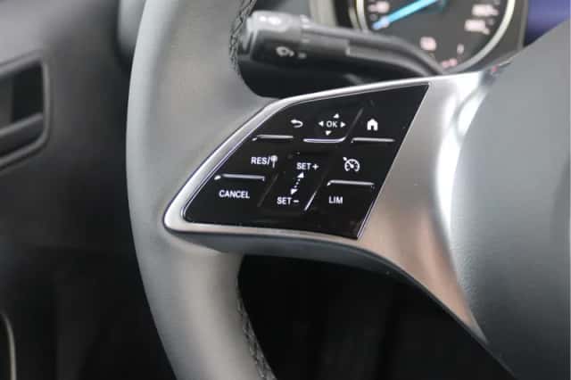 Mercedes-Benz eCitan (2025) thumbnail 6