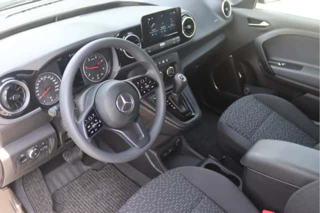 Mercedes-Benz Citan (2024) thumbnail 4