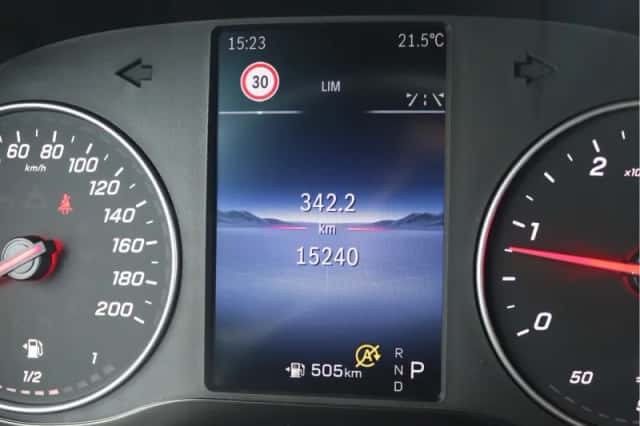 Mercedes-Benz Sprinter (2024) thumbnail 6