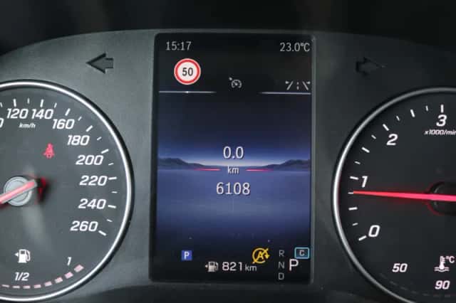 Mercedes-Benz Vito (2024) thumbnail 6
