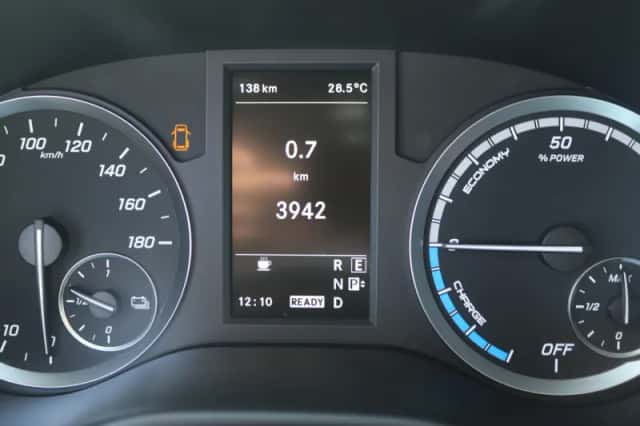 Mercedes-Benz eVito (2024) thumbnail 6