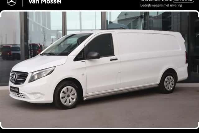 Mercedes-Benz Vito (2021) thumbnail 1