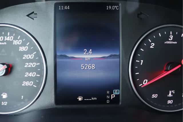 Mercedes-Benz Vito (2024) thumbnail 5