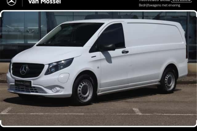 Mercedes-Benz eVito (2023) thumbnail 1