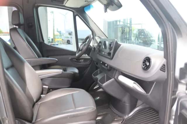 Mercedes-Benz Sprinter (2019) thumbnail 6