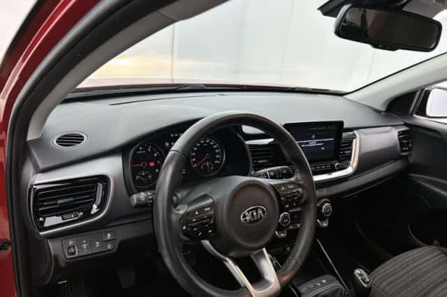 Kia Stonic (2021) thumbnail 19