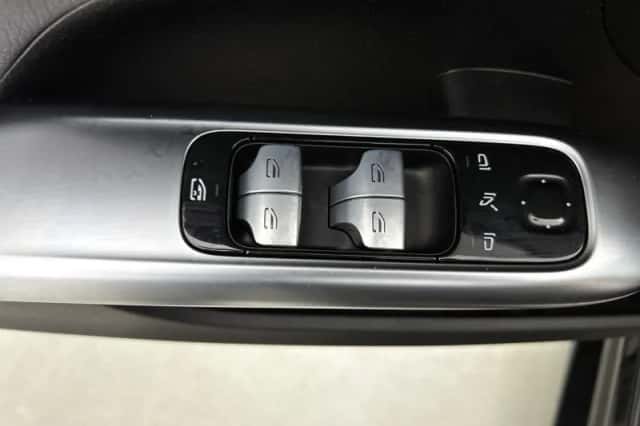 Mercedes-Benz C-Klasse (2022) thumbnail 64