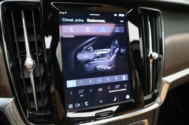 Volvo V90 (2023) thumbnail 31