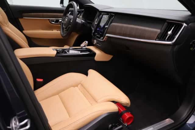 Volvo V90 (2023) thumbnail 43