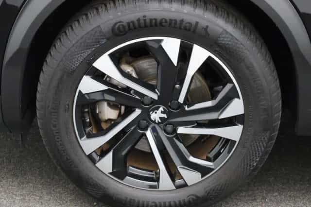 Peugeot e-2008 (2022) thumbnail 16