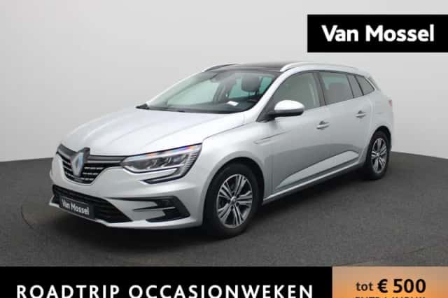 Renault Mégane E-Tech (2022) thumbnail 1