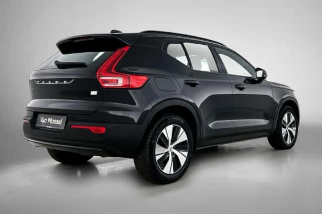 Volvo XC40 (2022) thumbnail 6