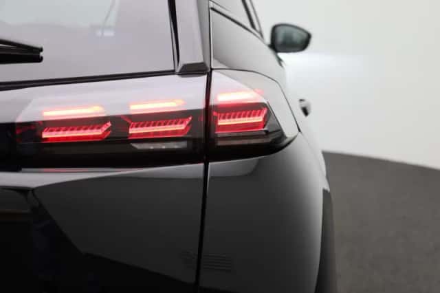 Peugeot 2008 (2024) thumbnail 49