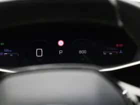 Peugeot 2008 (2024) thumbnail 9