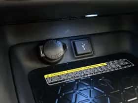Toyota RAV4 (2020) thumbnail 45