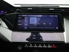 Peugeot 308 (2023) thumbnail 25