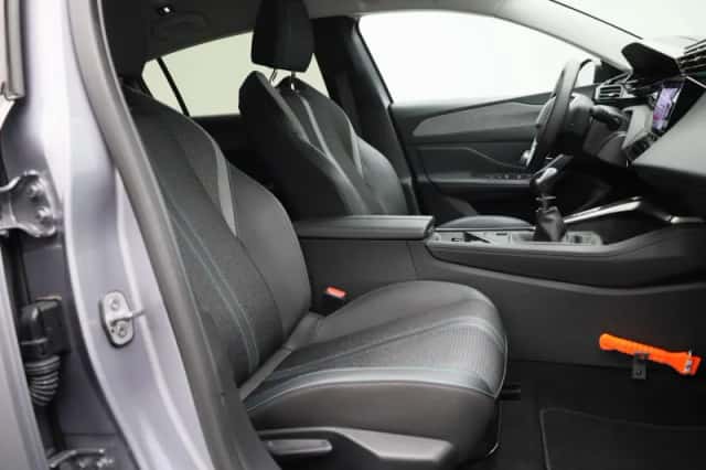 Peugeot 308 (2023) thumbnail 33
