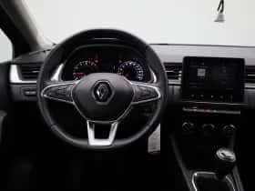 Renault Captur thumbnail 3