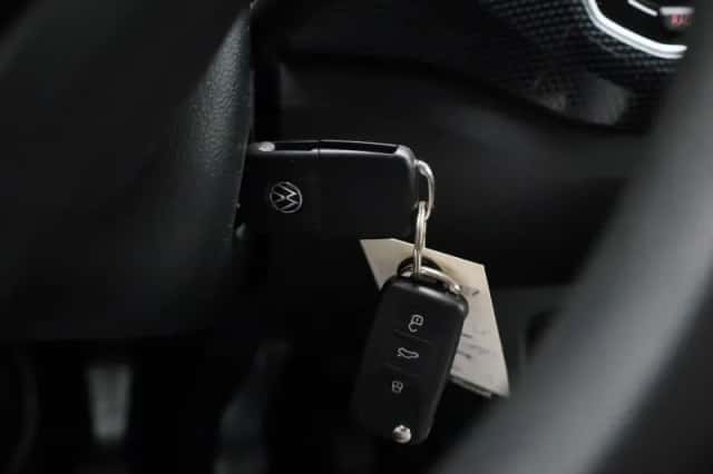 Volkswagen Up! (2021) thumbnail 16