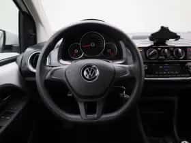 Volkswagen Up! thumbnail 3