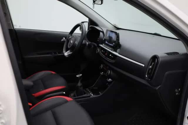 Kia Picanto (2021) thumbnail 33