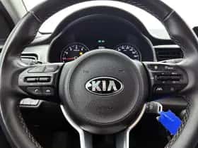 Kia Stonic thumbnail 16