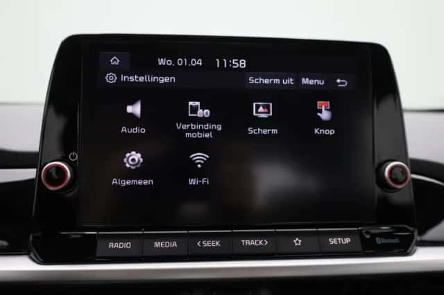 Kia Picanto (2022) thumbnail 22