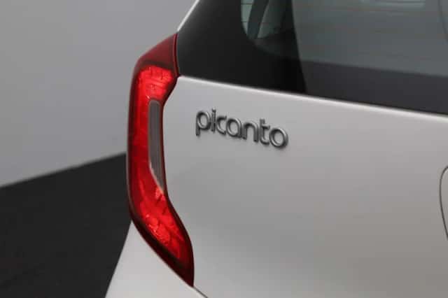 Kia Picanto (2022) thumbnail 34