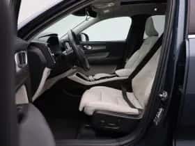 Volvo XC40 thumbnail 12