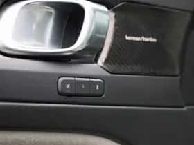 Volvo XC40 thumbnail 37