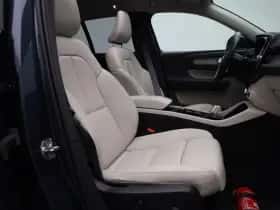 Volvo XC40 thumbnail 41