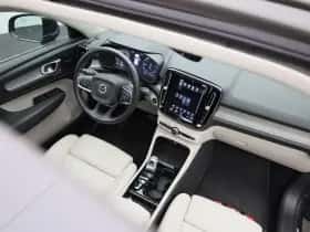 Volvo XC40 thumbnail 43