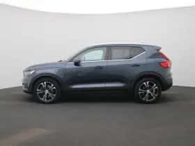 Volvo XC40 thumbnail 6