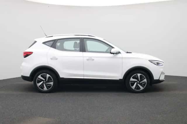 MG ZS EV (2023) thumbnail 6