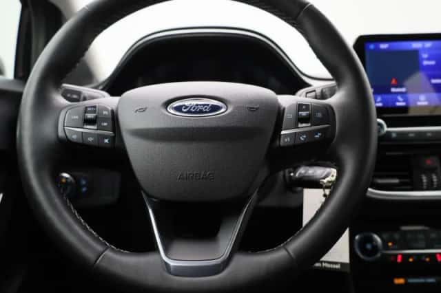 Ford Puma (2022) thumbnail 3