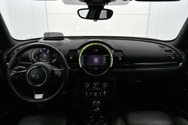 MINI Clubman (2021) thumbnail 3