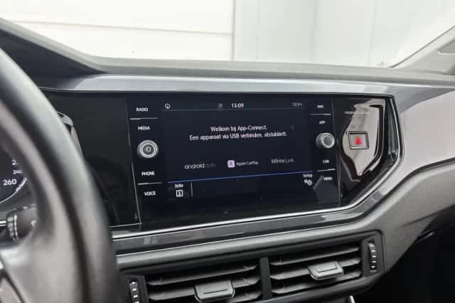 Volkswagen Polo (2018) thumbnail 17