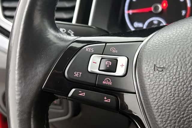 Volkswagen Polo (2018) thumbnail 8