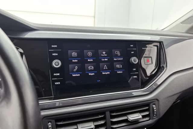 Volkswagen Polo (2018) thumbnail 9